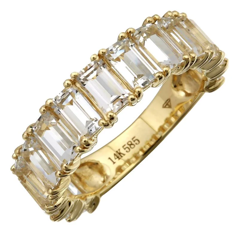 Seasonal Jewelry Deals – Elevate Your Style Emerald Cut White Topaz Band