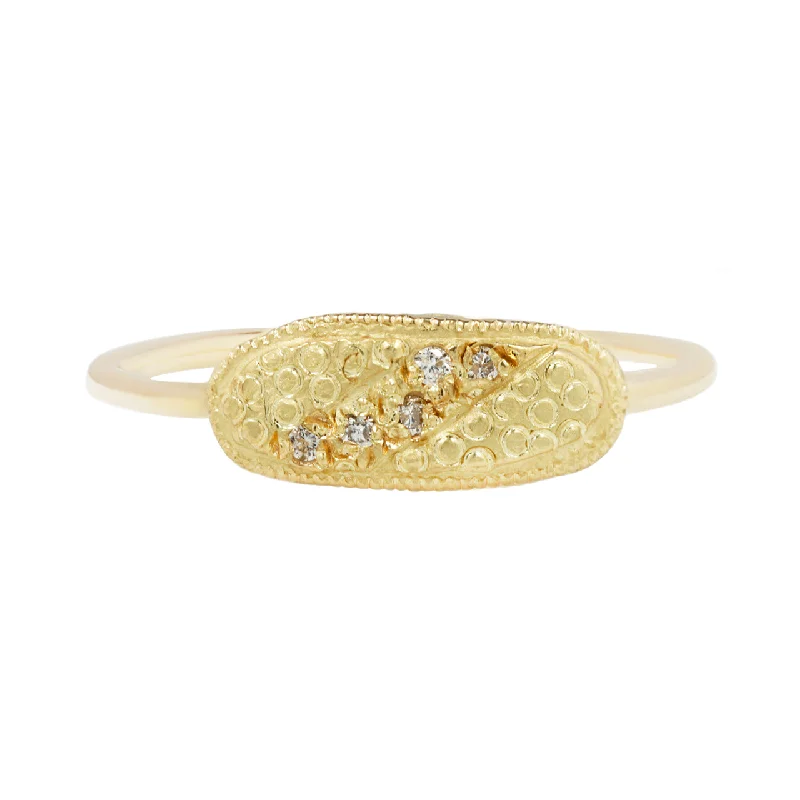 Timeless Jewelry Styles At Wallet-Friendly Prices Firefly trace ring