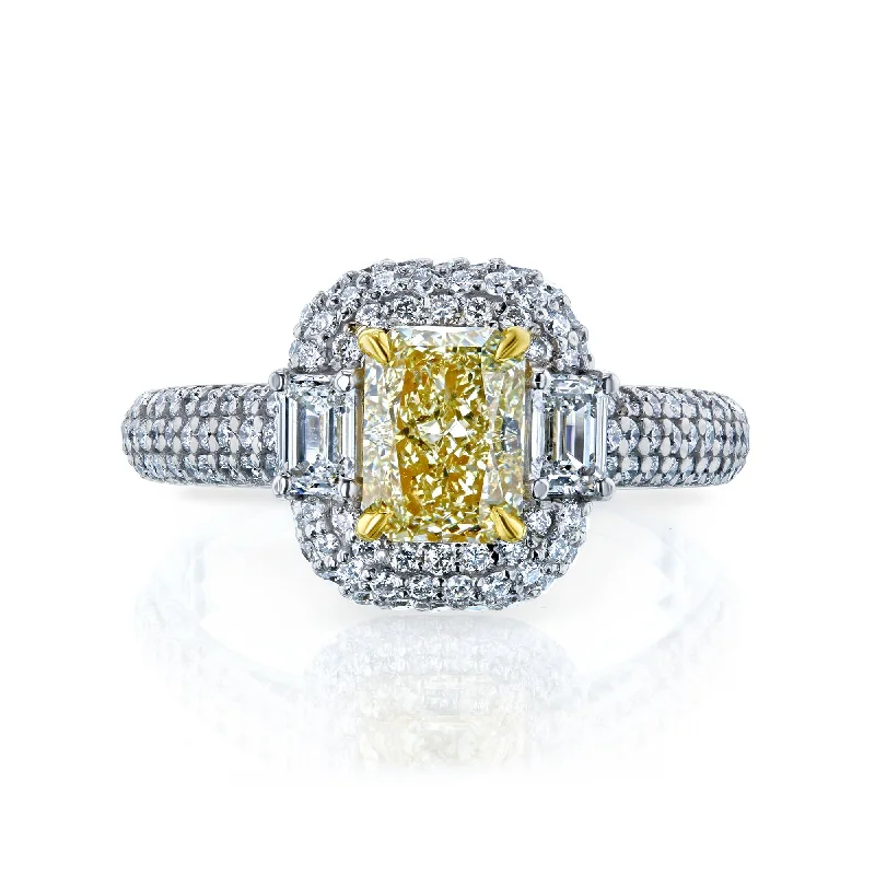 Shop Dazzling Jewelry At The Best Prices The Vega Fancy Yellow Diamond Ring (GIA)