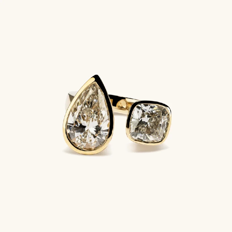 Best-Selling Jewelry Now Available At Special Deals Pear and Cushion Toi et Moi Lab Diamond Engagement Ring Best-Selling Jewelry Now Available At Special Deals Pear and Cushion Toi et Moi Lab Diamond Engagement Ring