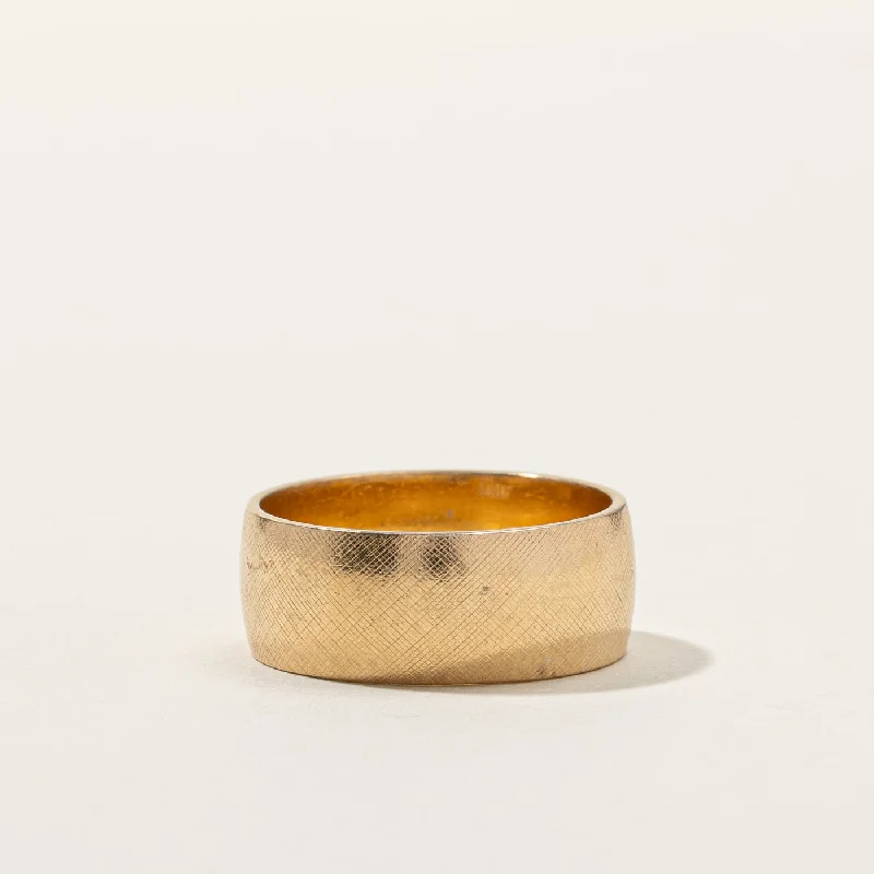 Upgrade Your Jewelry Collection For Less Yellow Gold Band | SZ 7.5 |