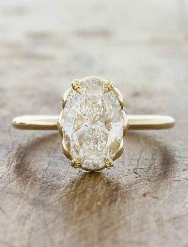 Handcrafted Beauty At Affordable Prices Jocelyn - Oval