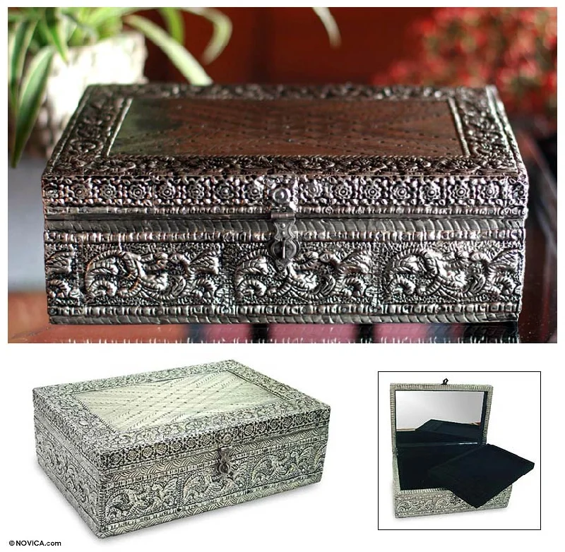 Flash Sale On Exquisite Jewelry – Don't Miss Out Gleaming Clouds Brass Jewelry Box