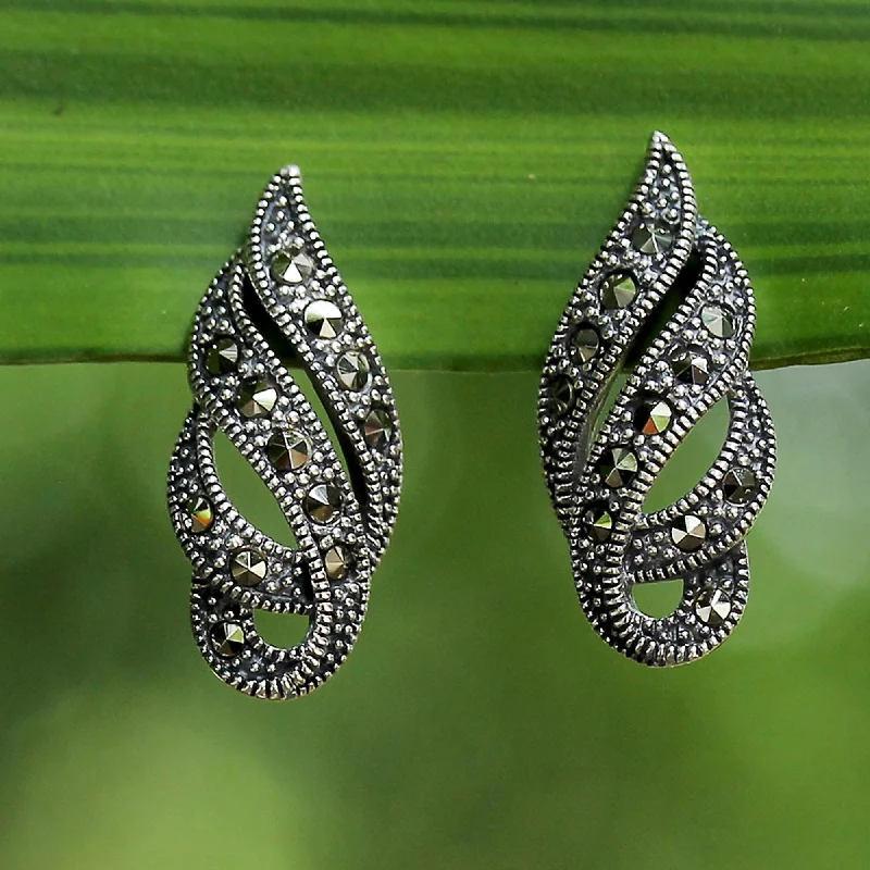 Exclusive Jewelry Sale – Shine For Less Glistening Ribbons Sterling Silver Earrings