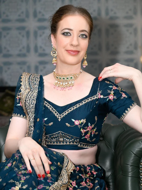 High-End Sparkle, Low-End Prices – Jewelry Sale Live Odette Women Opulant Rani Choker Set High-End Sparkle, Low-End Prices – Jewelry Sale Live Odette Women Opulant Rani Choker Set