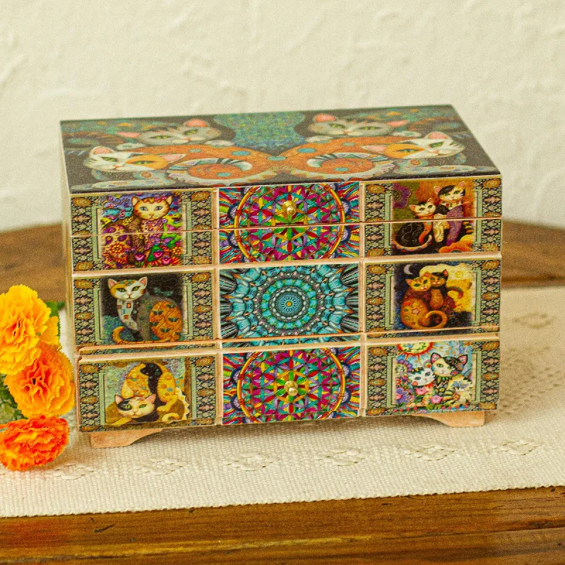 Special Deals On Handcrafted And Designer Jewelry Protective Cats Decoupage Cats Jewelry Box from Mexico Special Deals On Handcrafted And Designer Jewelry Protective Cats Decoupage Cats Jewelry Box from Mexico