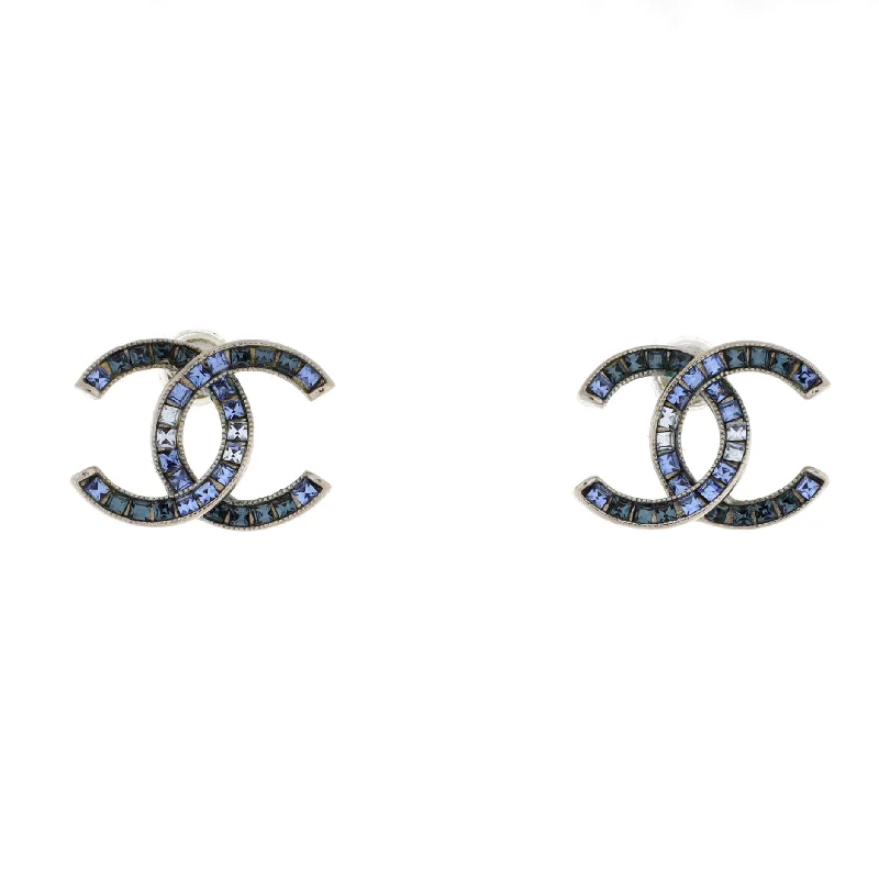 Big Discounts On Elegant Jewelry Collections CC Stud Earrings Metal with Crystals