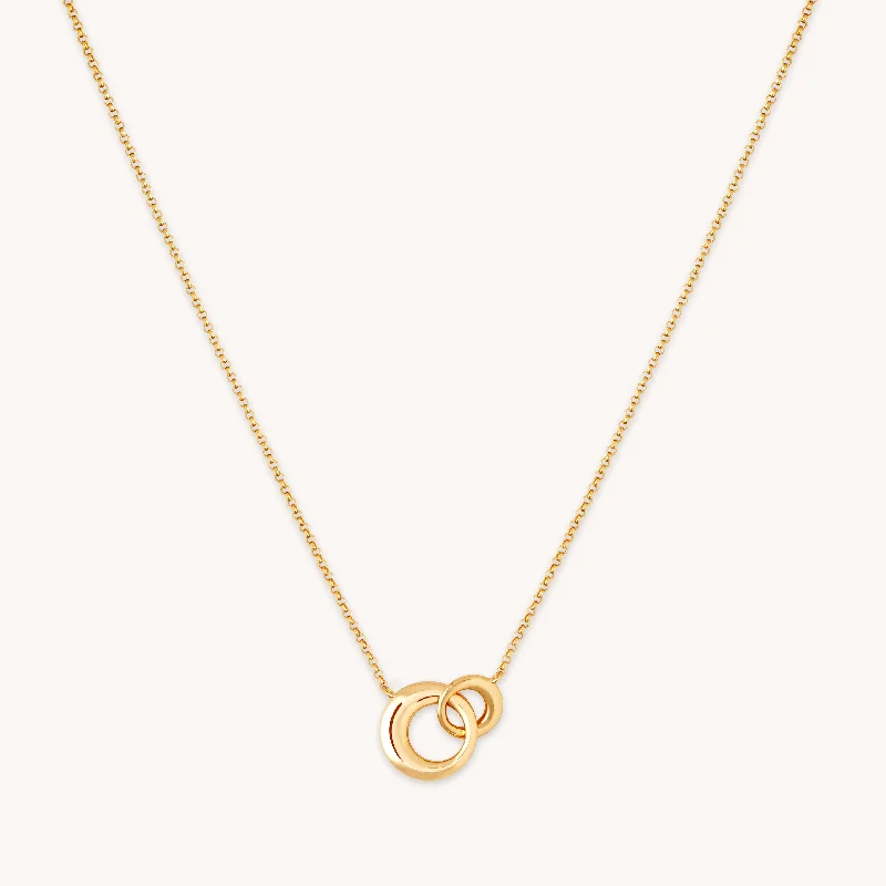 Accessorize For Less – Luxury Jewelry At Affordable Prices Dome Link Necklace in Gold Accessorize For Less – Luxury Jewelry At Affordable Prices Dome Link Necklace in Gold
