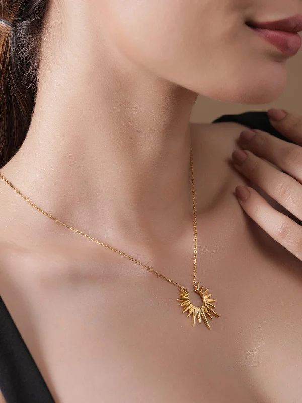 Elegant Jewelry, Exclusive Prices – Shop Now 22K Gold Plated Stainless Steel Tarnish-Free Waterproof Sunburst Pendant Necklace Elegant Jewelry, Exclusive Prices – Shop Now 22K Gold Plated Stainless Steel Tarnish-Free Waterproof Sunburst Pendant Necklace