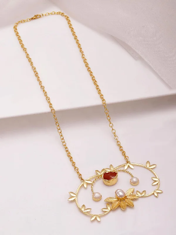 Stunning Jewelry At Even More Stunning Prices 22KT Gold Plated Brass Floral Pandent With Chain Stunning Jewelry At Even More Stunning Prices 22KT Gold Plated Brass Floral Pandent With Chain
