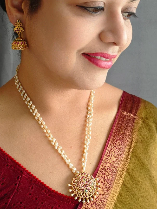 Luxury Jewelry At Unbeatable Discounts Gold Plated Long Temple design Necklace Set