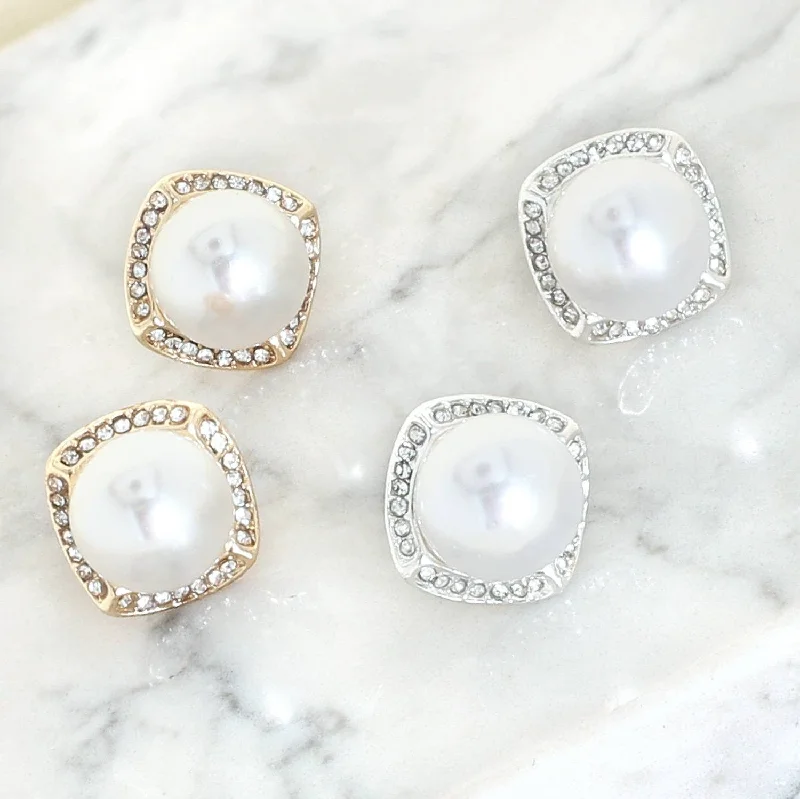 Waterproof Stainless Steel Jewelry For Lasting Beauty Vintage Style Pearl w/ Rhinestone Halo Gold Stud Earrings Waterproof Stainless Steel Jewelry For Lasting Beauty Vintage Style Pearl w/ Rhinestone Halo Gold Stud Earrings