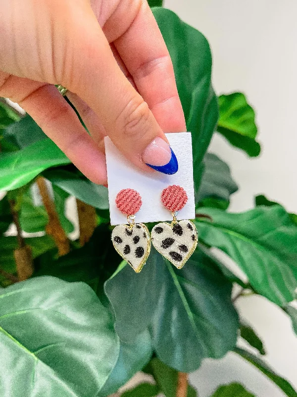 Don't Miss Out On Bestselling Jewelry At Special Prices Animal Print Heart Statement Dangle Earrings - White Don't Miss Out On Bestselling Jewelry At Special Prices Animal Print Heart Statement Dangle Earrings - White