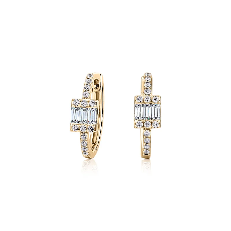 Fine Jewelry, Limited-Time Offers Available Baguette and Round Brilliant fancy earrings with 0.55 carats* of diamond simulants in 10 carat yellow gold Fine Jewelry, Limited-Time Offers Available Baguette and Round Brilliant fancy earrings with 0.55 carats* of diamond simulants in 10 carat yellow gold