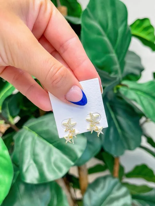 Get Ready To Sparkle – Special Jewelry Discounts Cubic Zirconia Starfish Cluster Ear Crawler Earrings Get Ready To Sparkle – Special Jewelry Discounts Cubic Zirconia Starfish Cluster Ear Crawler Earrings