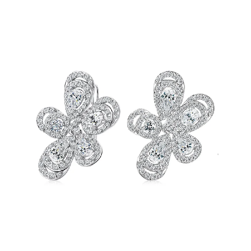 Handcrafted Beauty At Affordable Prices Pear, Oval and Round Brilliant fancy earrings with 2.99 carats* of diamond simulants in 10 carat white gold Handcrafted Beauty At Affordable Prices Pear, Oval and Round Brilliant fancy earrings with 2.99 carats* of diamond simulants in 10 carat white gold