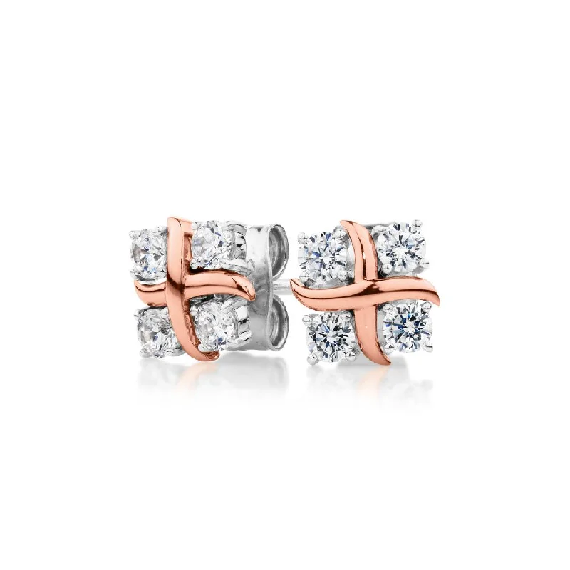Flash Sale On Stunning Jewelry – Don't Miss Out Round Brilliant fancy earrings with 0.48 carats* of diamond simulants in 10 carat rose gold and sterling silver Flash Sale On Stunning Jewelry – Don't Miss Out Round Brilliant fancy earrings with 0.48 carats* of diamond simulants in 10 carat rose gold and sterling silver