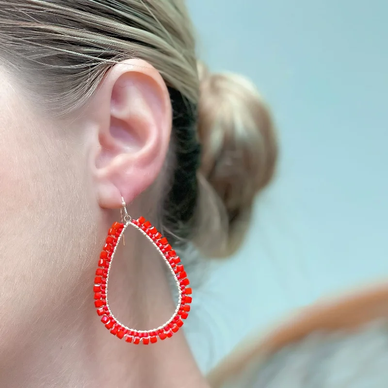 Limited Stock On Premium Jewelry At Low Prices Shiny Bead Holiday Gold Teardrop Dangle Earrings - Red Limited Stock On Premium Jewelry At Low Prices Shiny Bead Holiday Gold Teardrop Dangle Earrings - Red