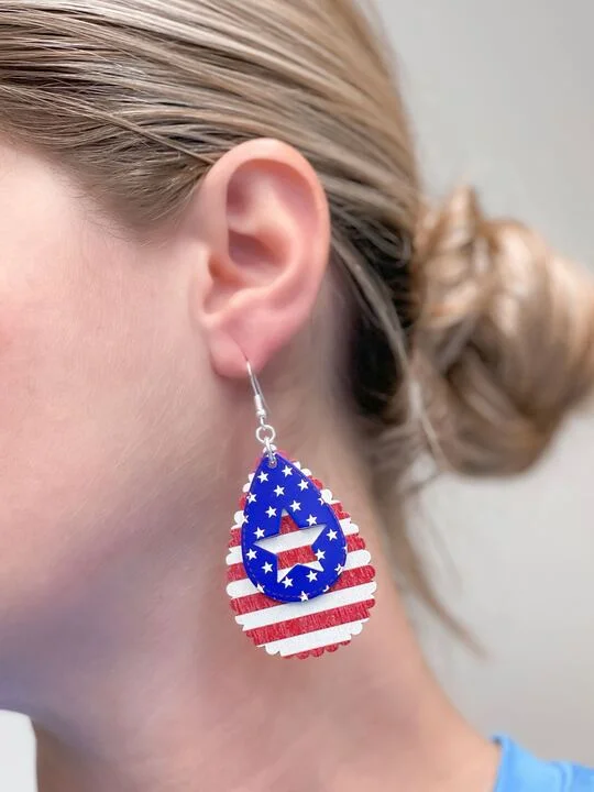 Seasonal Jewelry Sale – Upgrade Your Style Today Stars & Stripes Layered Oval Dangle Earrings Seasonal Jewelry Sale – Upgrade Your Style Today Stars & Stripes Layered Oval Dangle Earrings