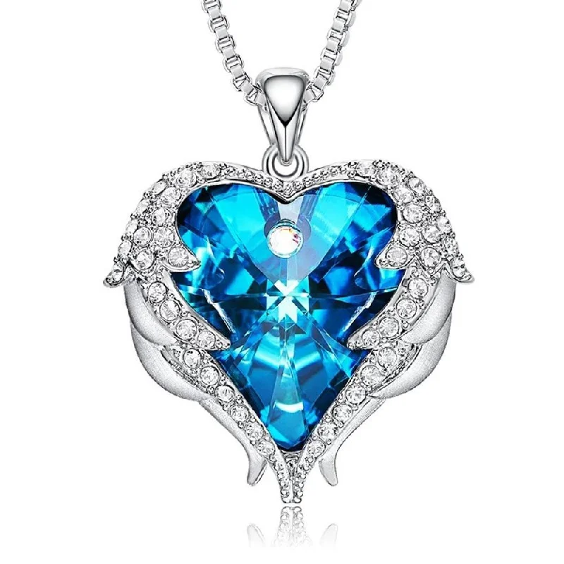 Fashion-Forward Geometric Jewelry For Contemporary Style Angel Wings And Heart Necklace Fashion-Forward Geometric Jewelry For Contemporary Style Angel Wings And Heart Necklace