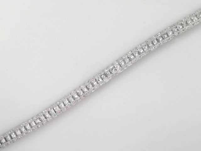 Discover Unique Jewelry With Special Limited-Time Offers Diamond Bracelet