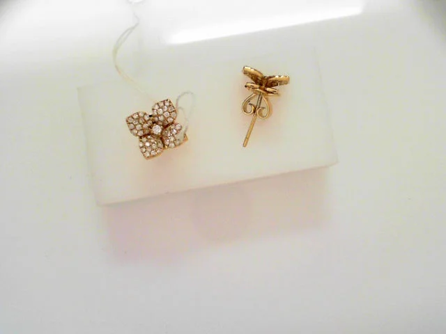 Premium Jewelry, Premium Discounts – Act Fast Diamond Earring