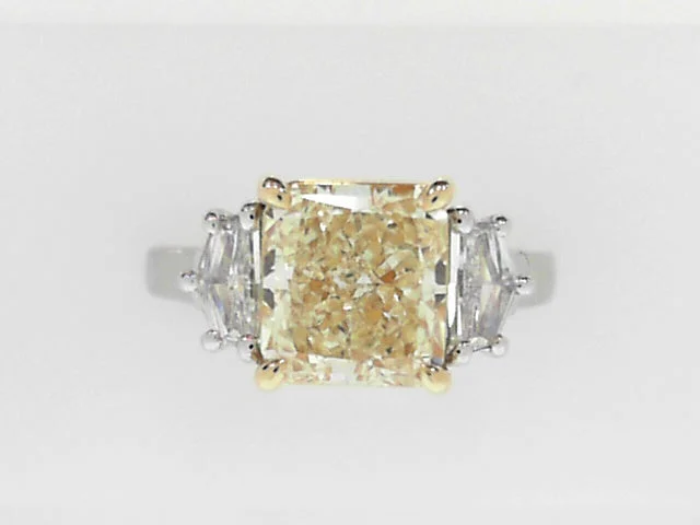 Elegant Necklaces And Bracelets At Limited-Time Offers Diamond Fashion Rings - Women Elegant Necklaces And Bracelets At Limited-Time Offers Diamond Fashion Rings - Women