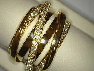 Trending Jewelry Styles Now At Limited-Time Discounts Diamond Fashion Rings - Women