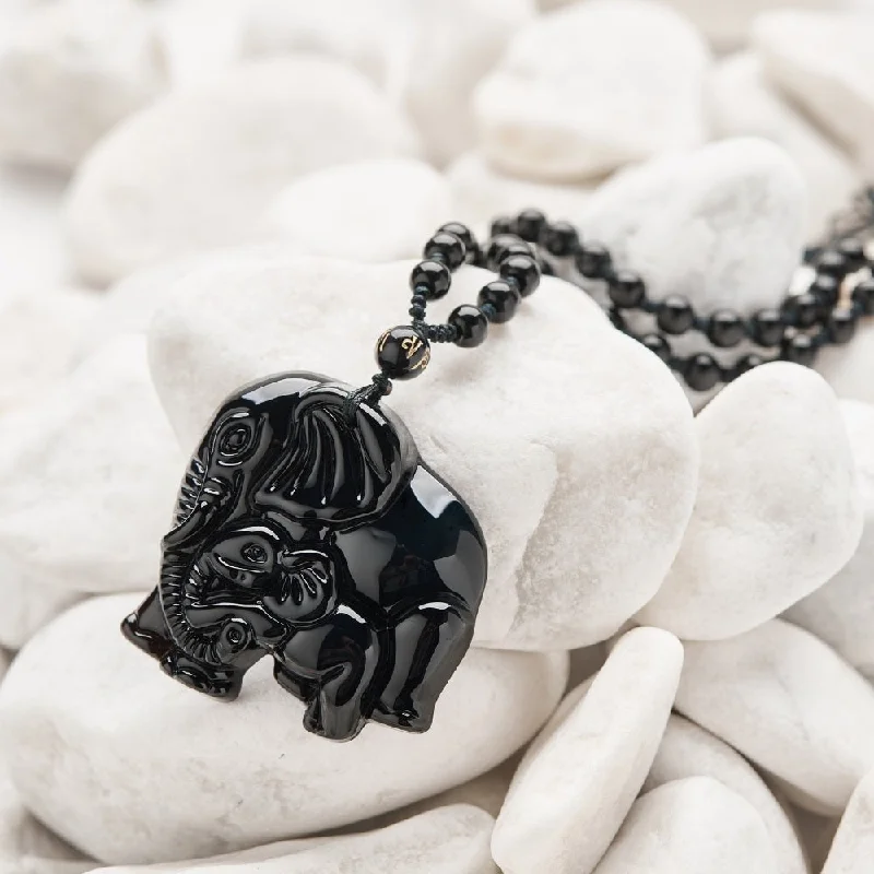 Trending Jewelry Now At Unbeatable Prices Elephant Charm Black Obsidian Crystal Necklace Trending Jewelry Now At Unbeatable Prices Elephant Charm Black Obsidian Crystal Necklace