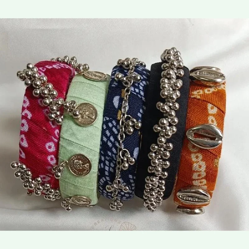 Romantic Heart-Shaped Jewelry For Special Gifts Shrijicreation Cloth Oxidised Bangles Assorted Design (Single Piece) Romantic Heart-Shaped Jewelry For Special Gifts Shrijicreation Cloth Oxidised Bangles Assorted Design (Single Piece)
